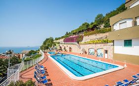 Residence Sant'anna  3*